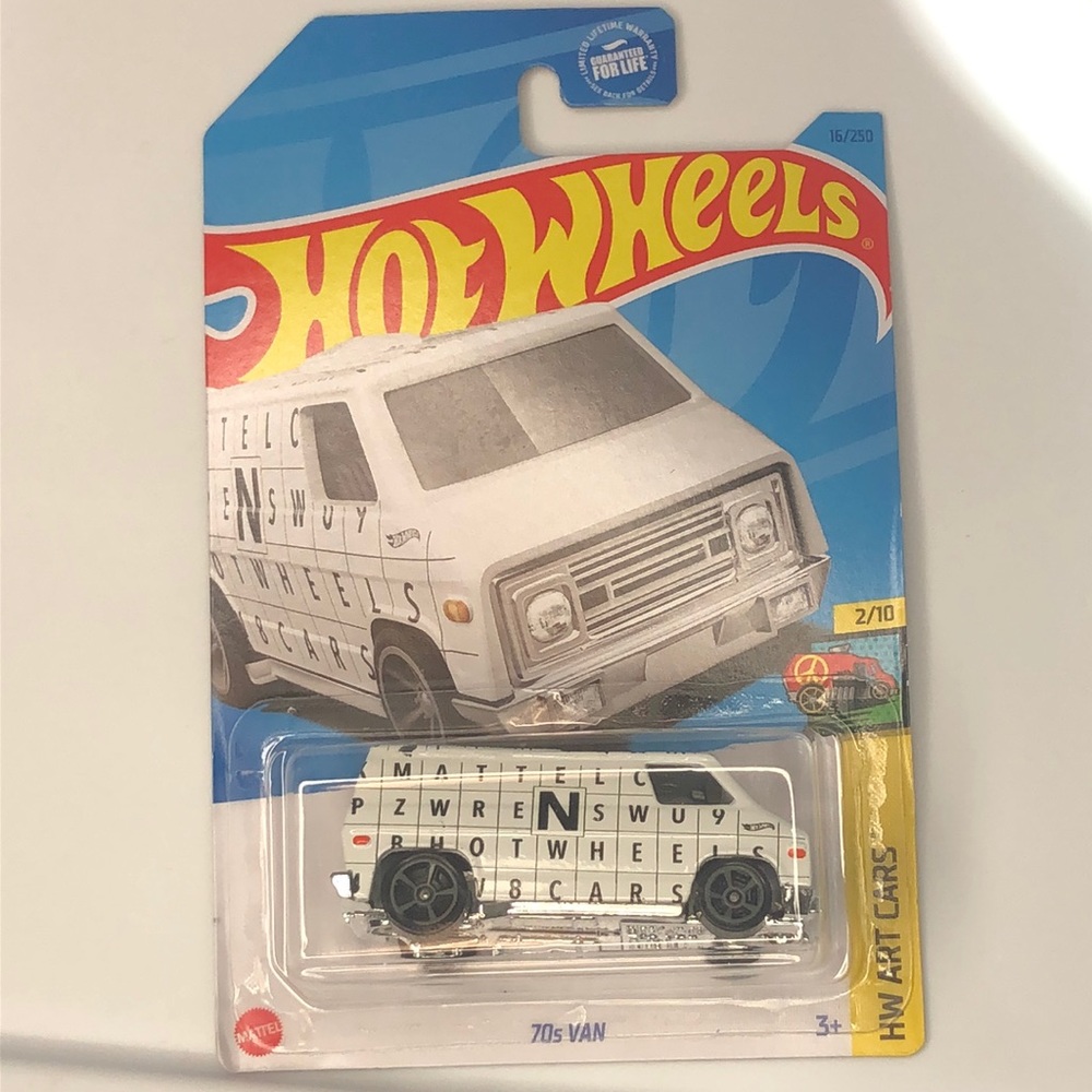 Hot Wheels 70’s Van